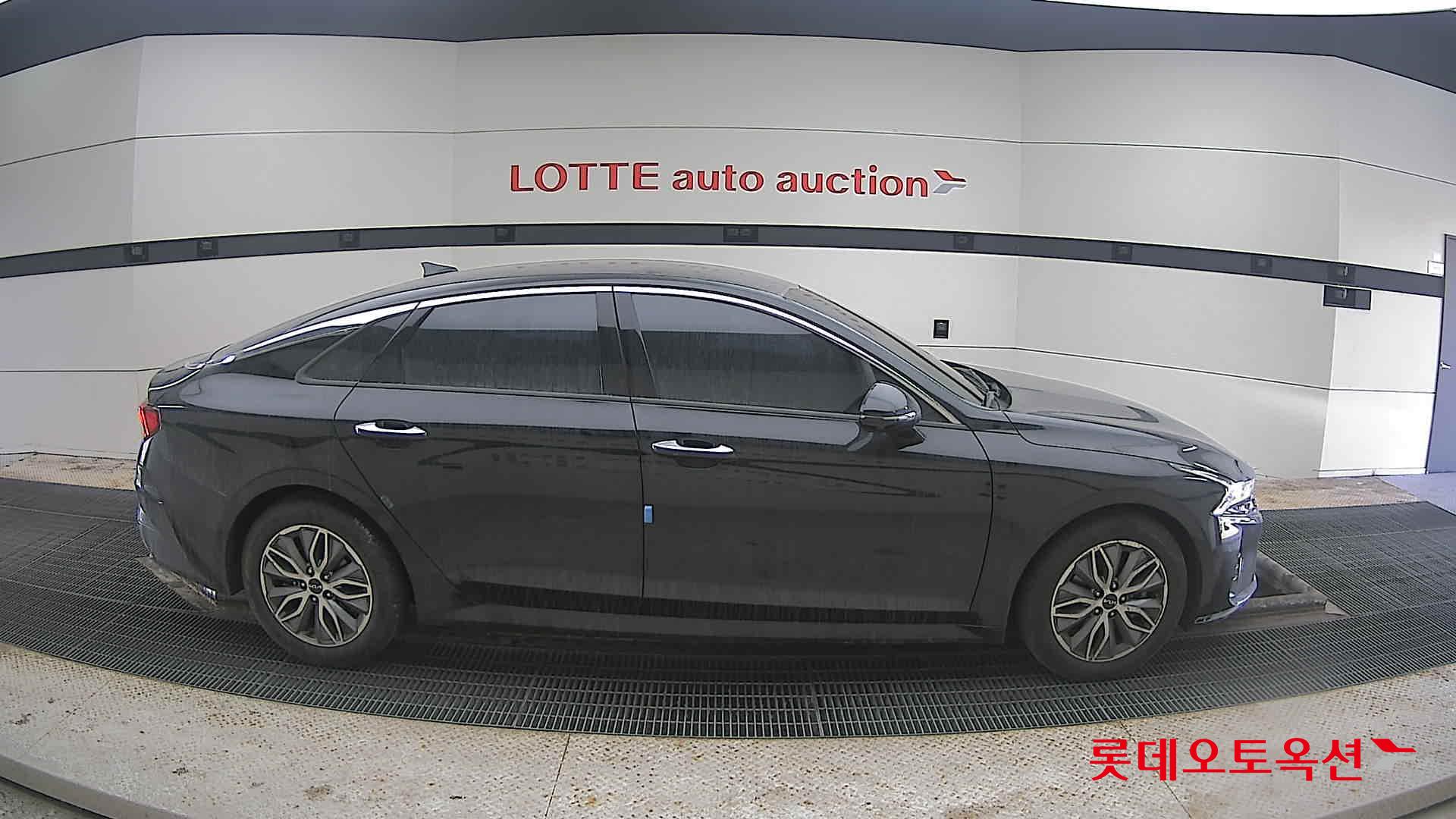 كيا K5 2023 - صورة 21