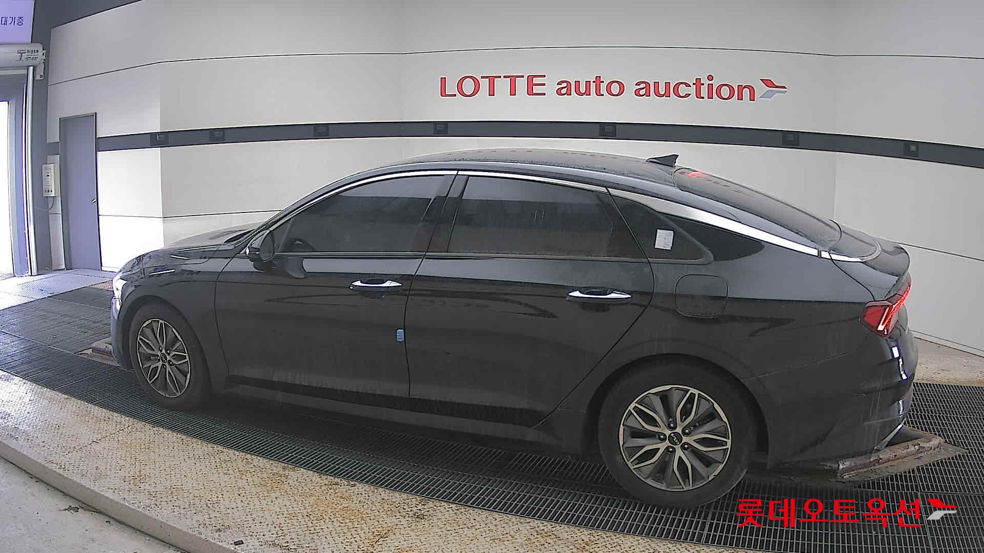 كيا K5 2023 - صورة 14