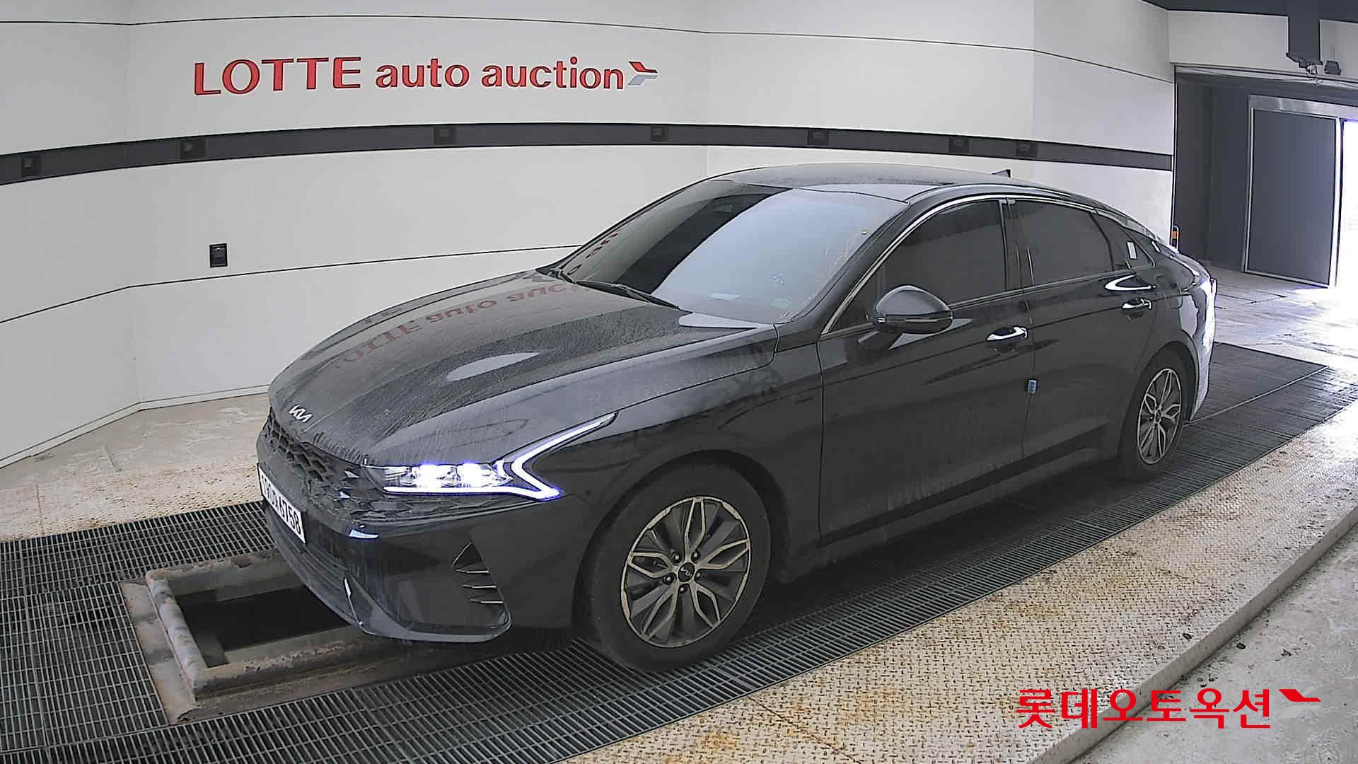 كيا K5 2023 - صورة 11