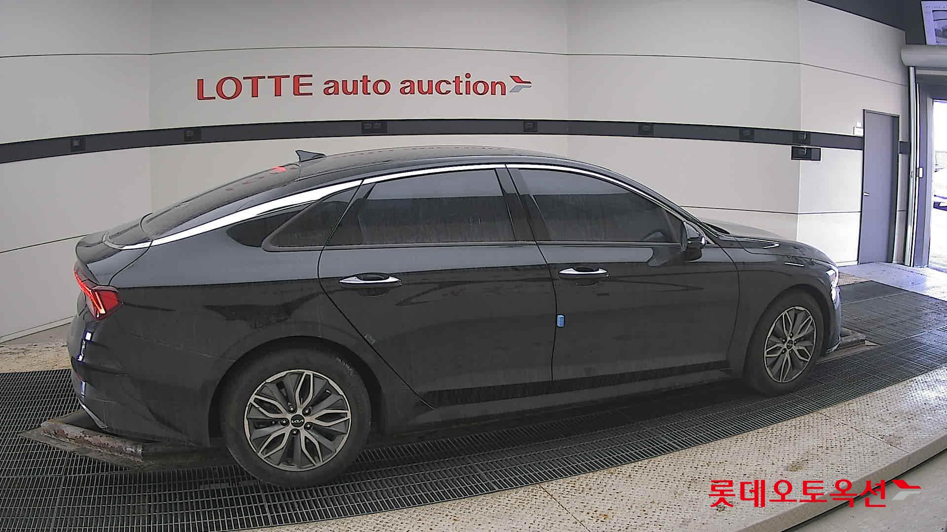 كيا K5 2023 - صورة 20