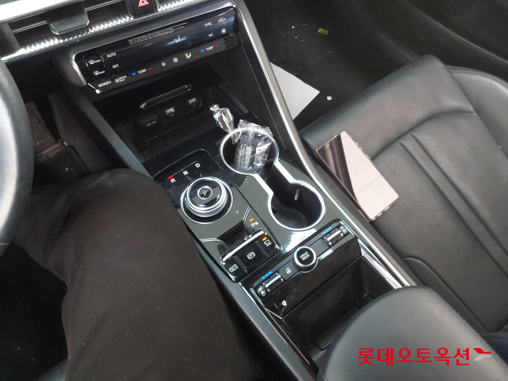 كيا K5 2023 - صورة 34