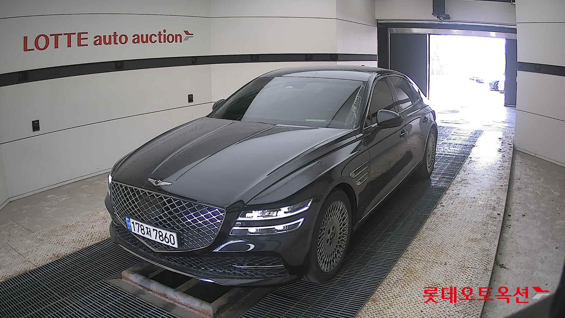 جينيسيس G80 2022 - صورة 10