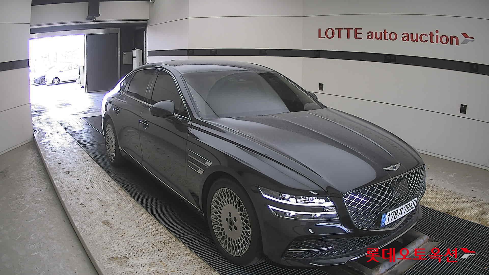 جينيسيس G80 2022 - صورة 6