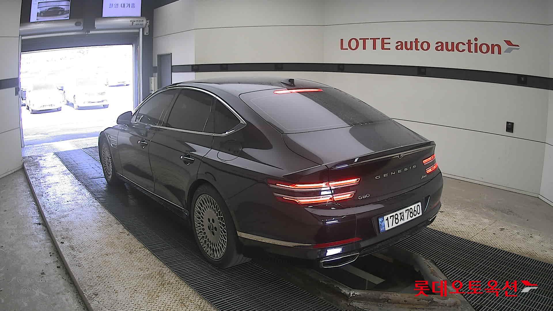 جينيسيس G80 2022 - صورة 4