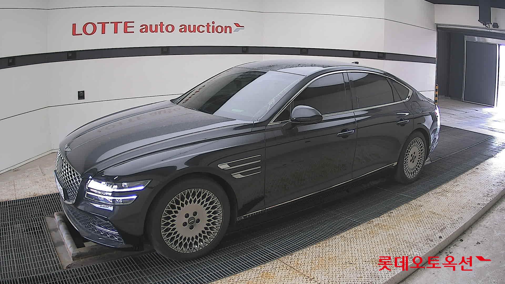 جينيسيس G80 2022 - صورة 11