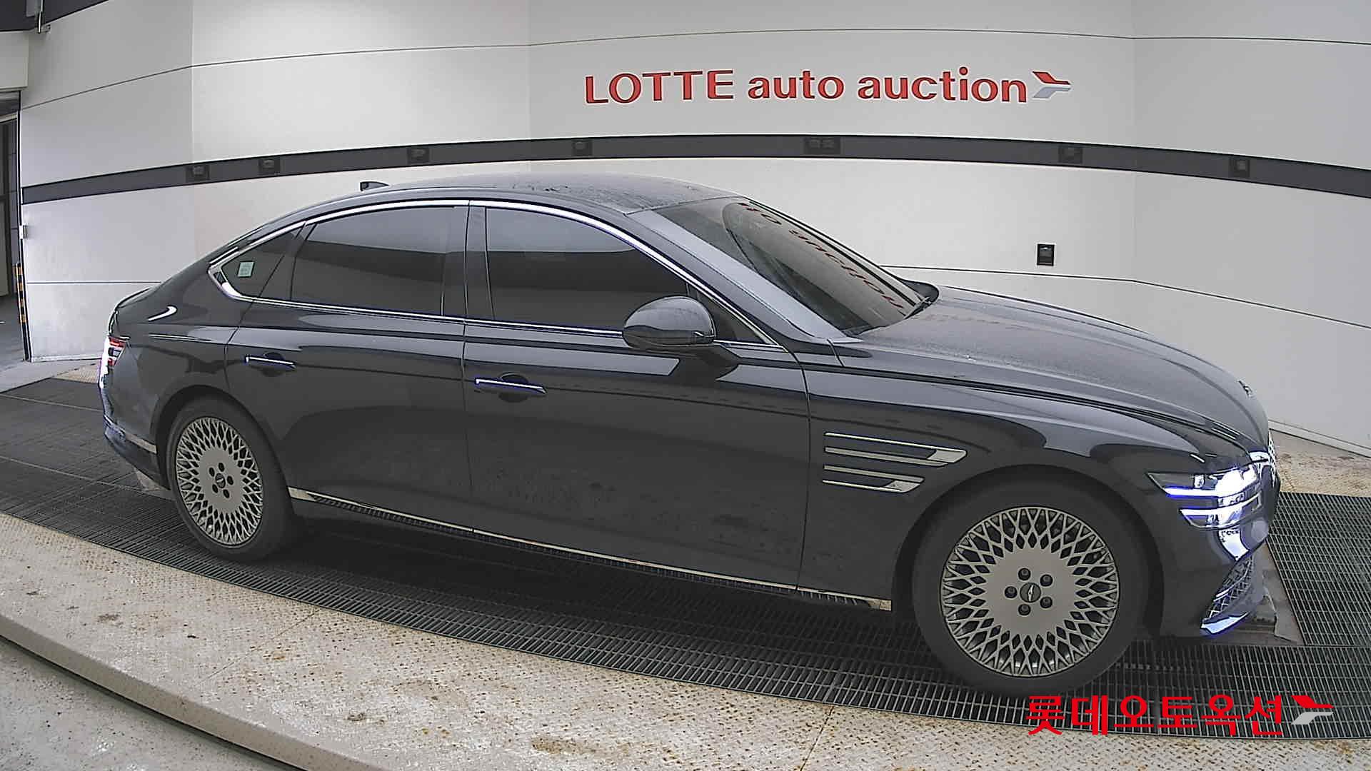 جينيسيس G80 2022 - صورة 22