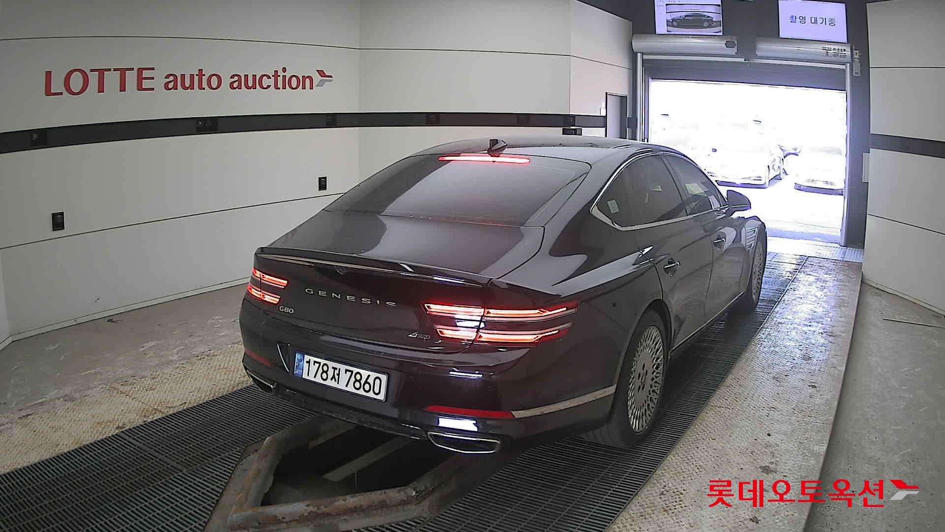 جينيسيس G80 2022 - صورة 18