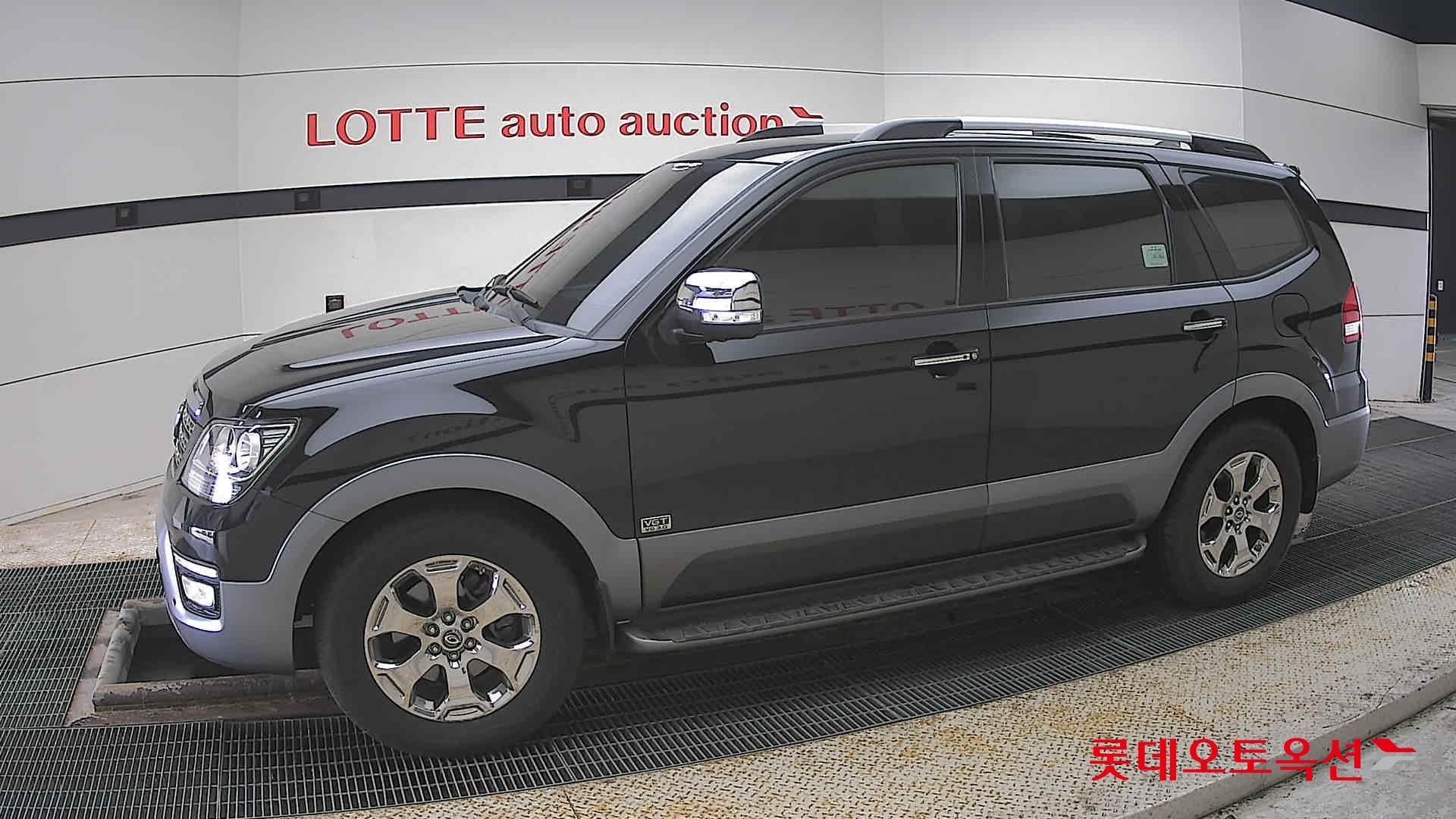 Kia Mohave - 12