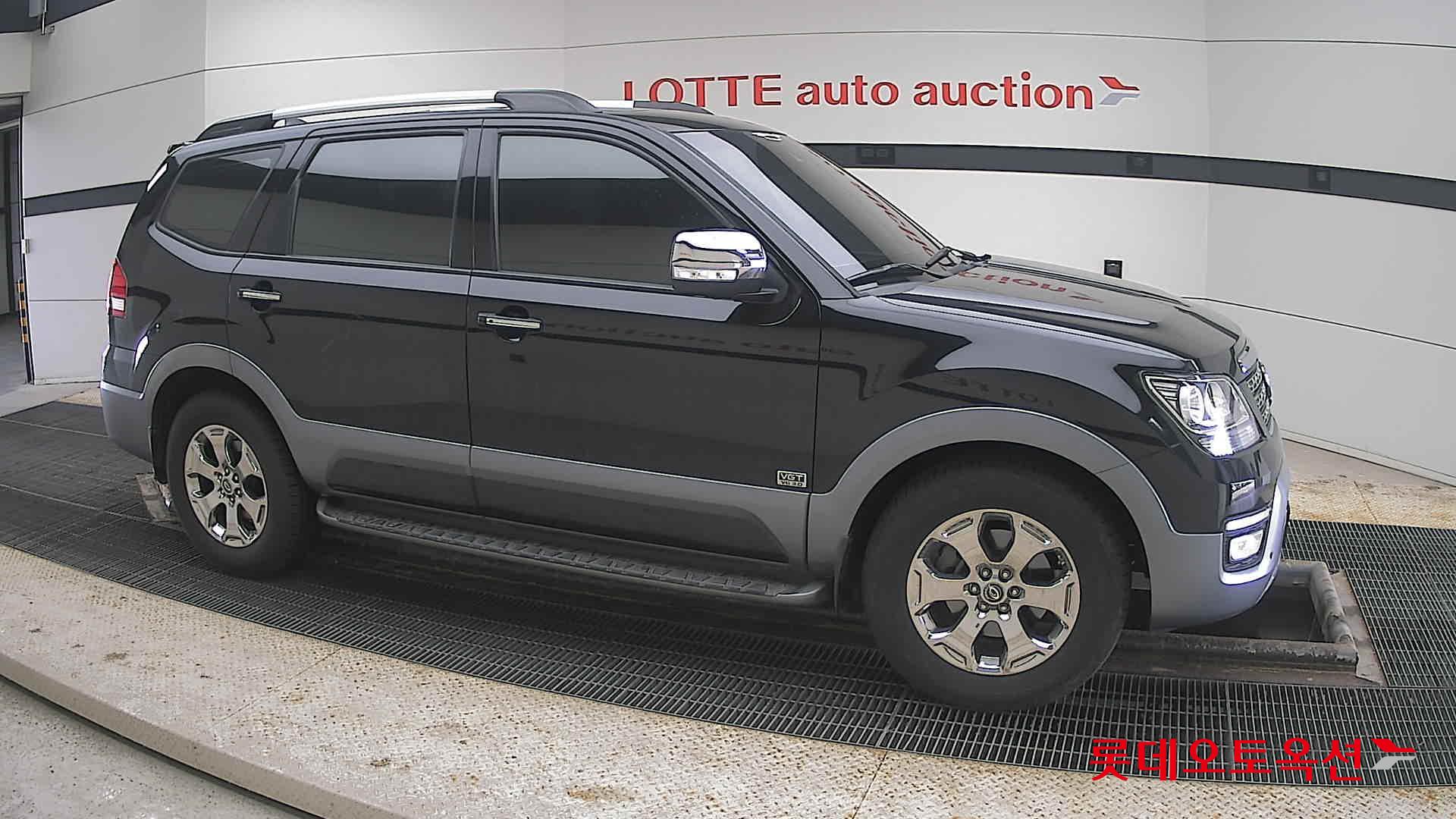 Kia Mohave - 22