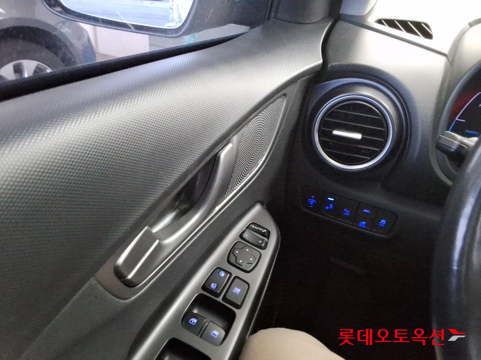 Hyundai KONA Electric id 3822873 из Кореи 28