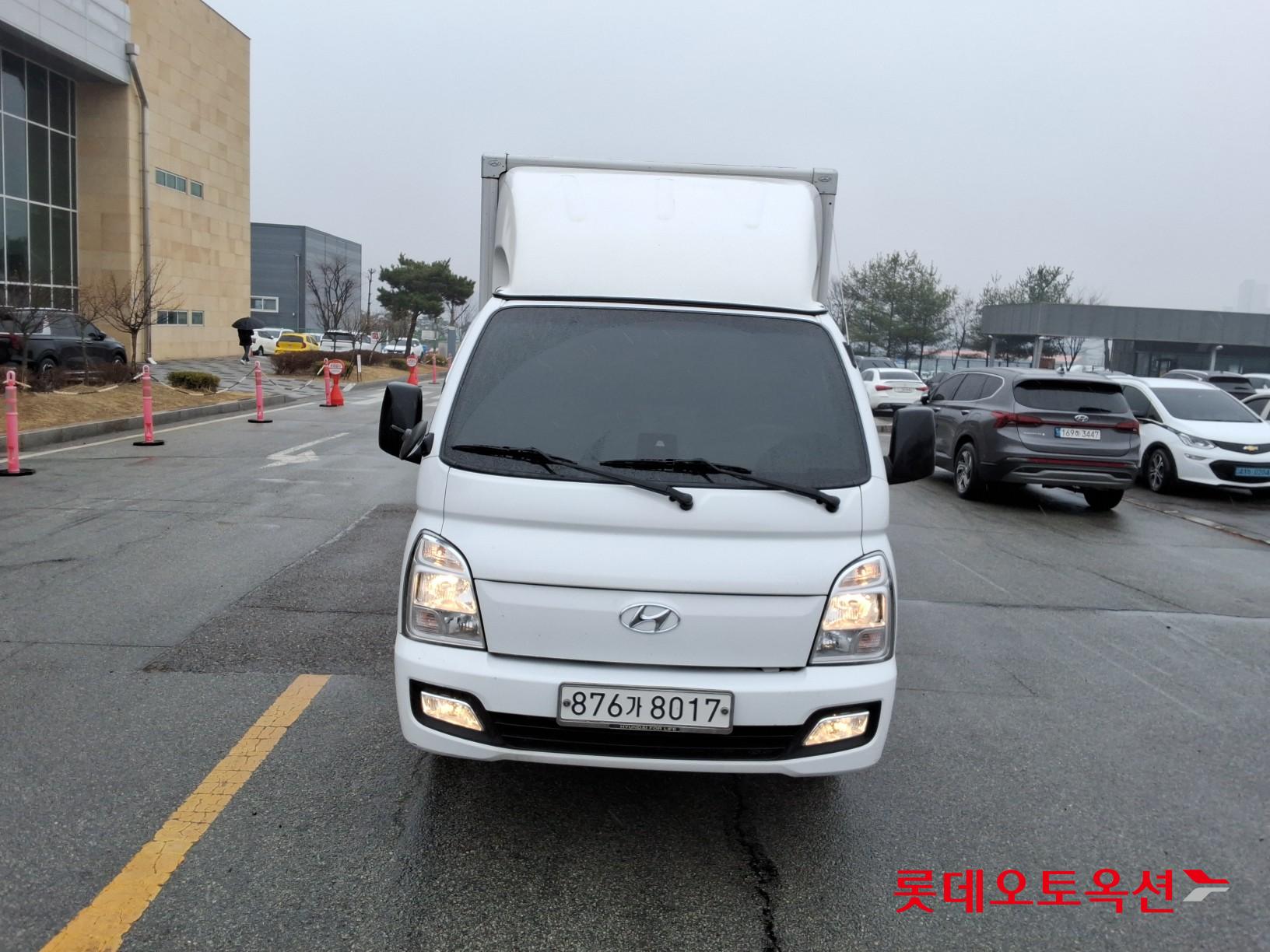 Hyundai Porter II built-in tower car 2022 Белый из Кореи, фото 2