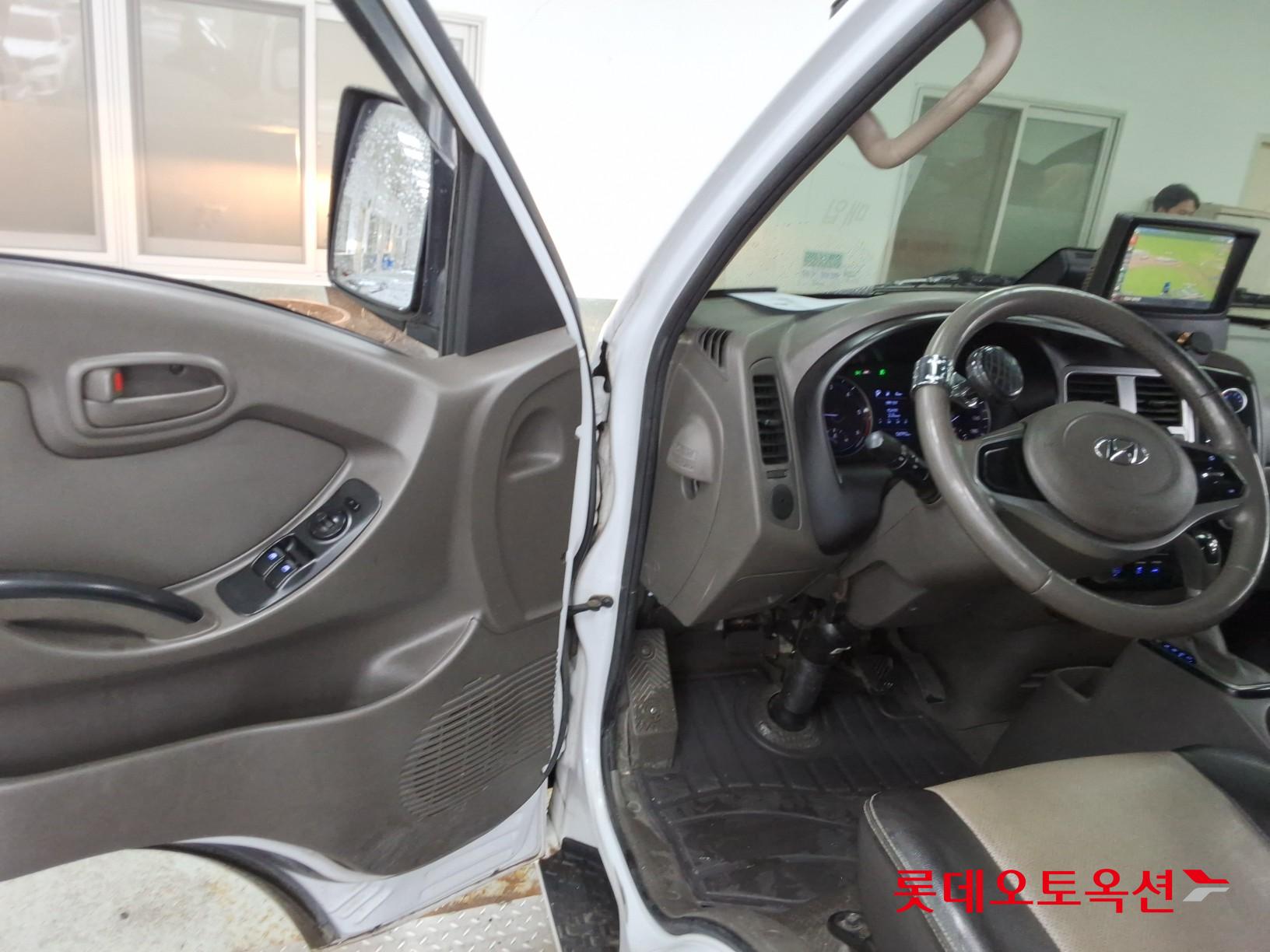 Hyundai Porter II built-in tower car id 3809847 из Кореи 35