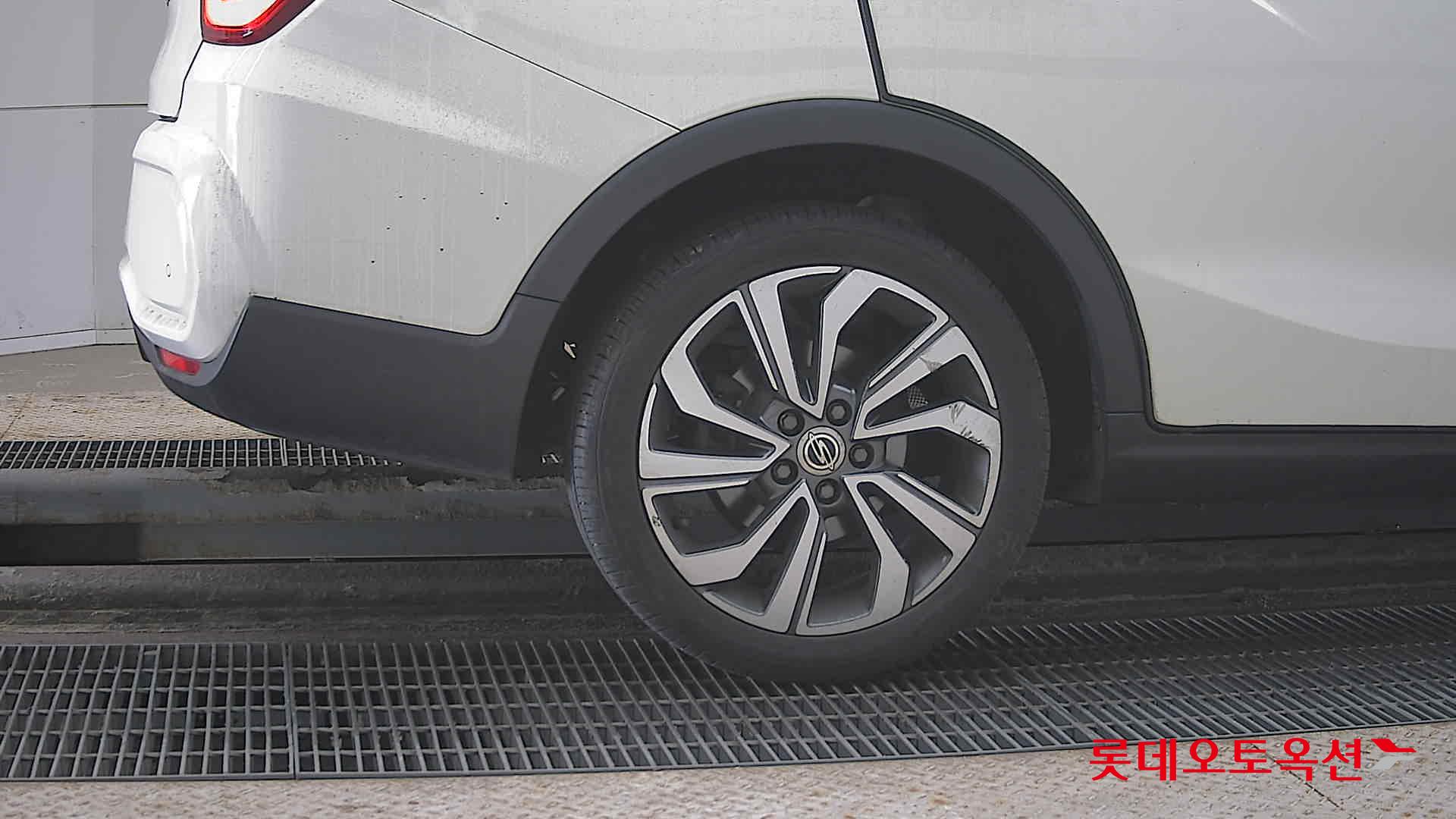 سانغ يونغ تيفولي