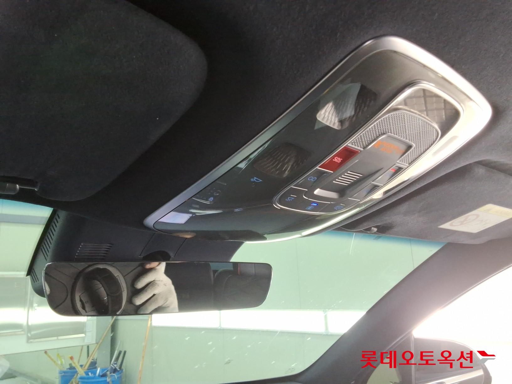 جينسس جي في 80