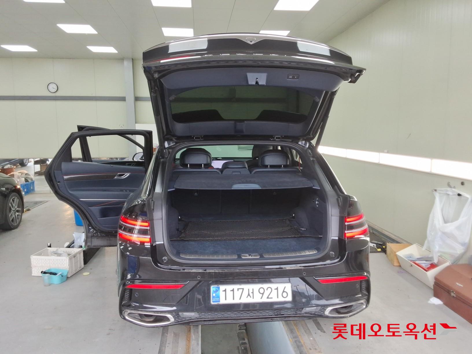 جينسس جي في 80