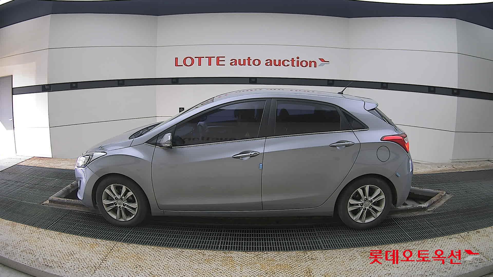 Hyundai i30 2012 - Image 13