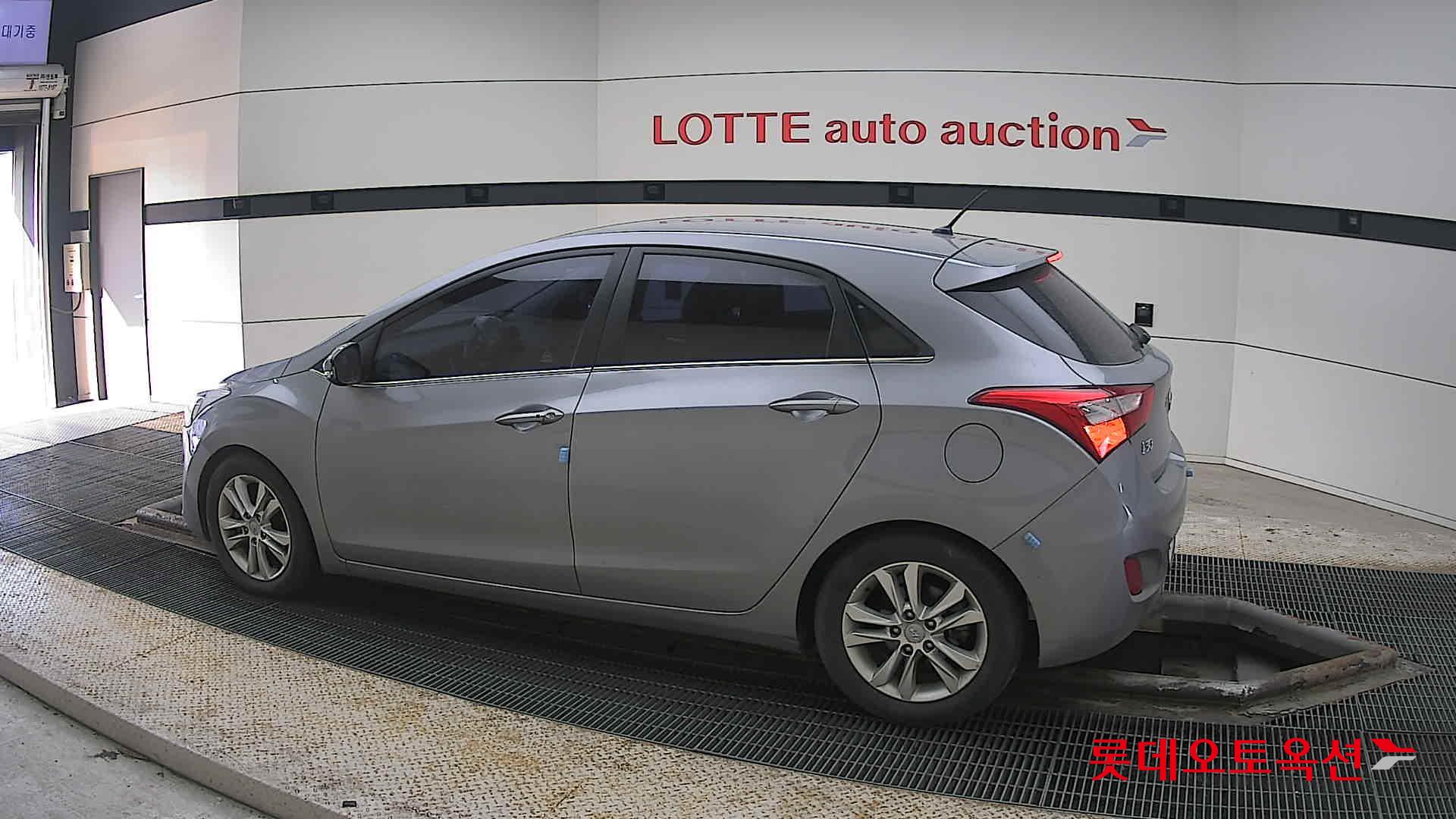 Hyundai i30 2012 - Image 14