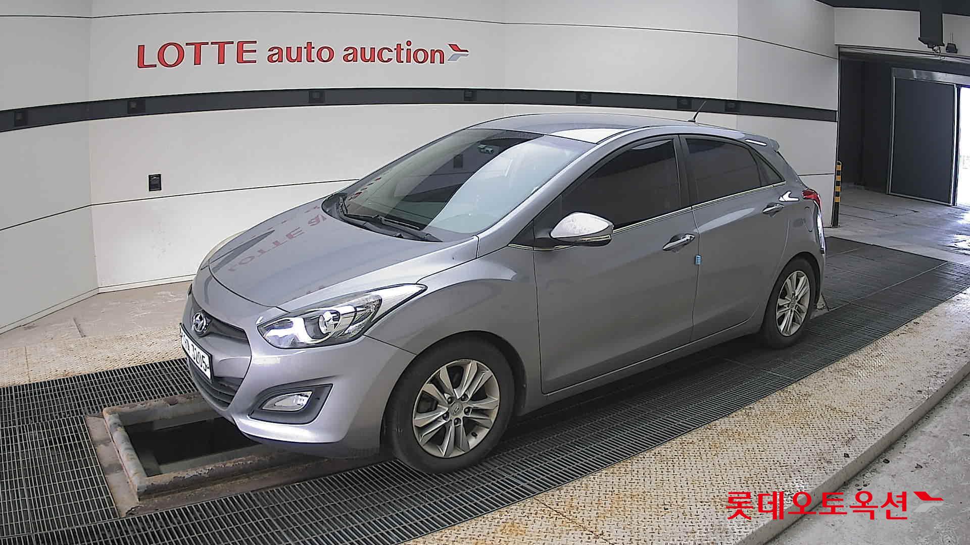 Hyundai i30 2012 - Image 11