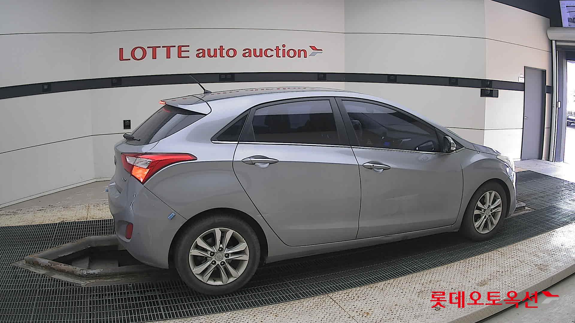 Hyundai i30 2012 - Image 20
