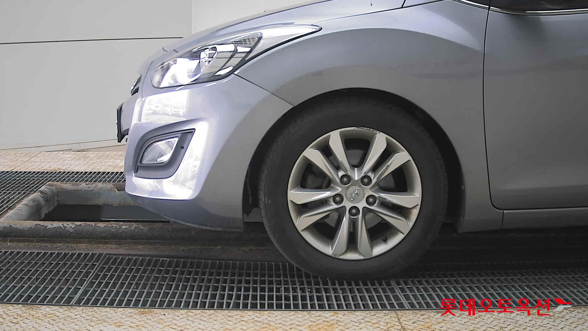 Hyundai i30 2012 - Image 25