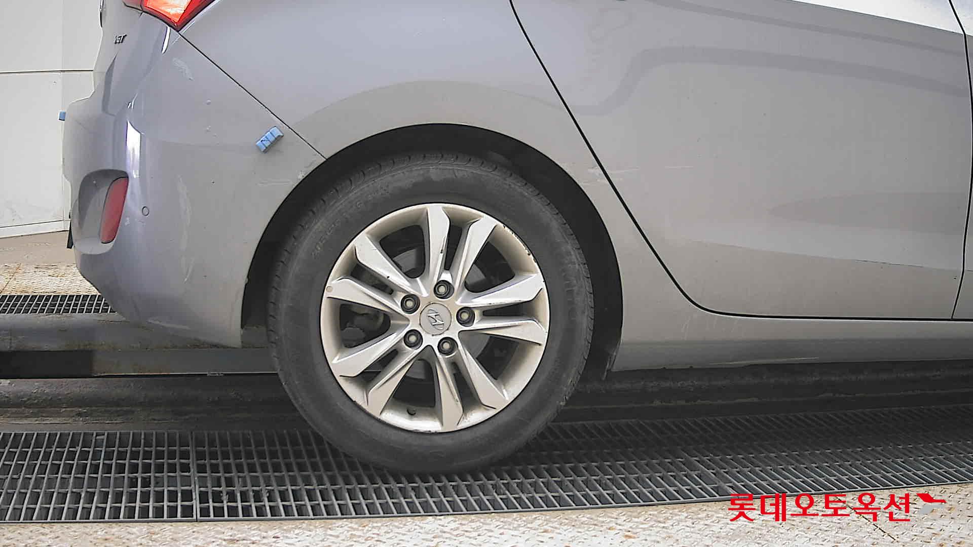 Hyundai i30 2012 - Image 28