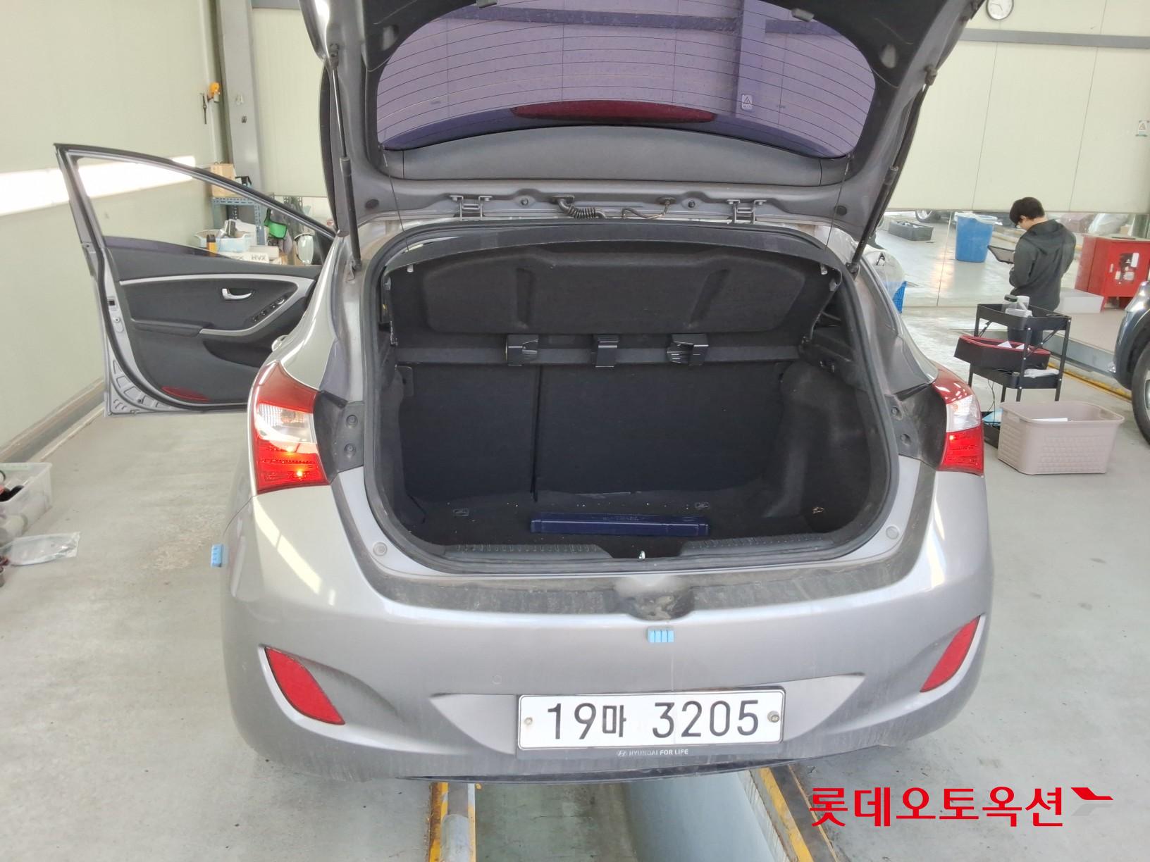 Hyundai i30 2012 - Image 9