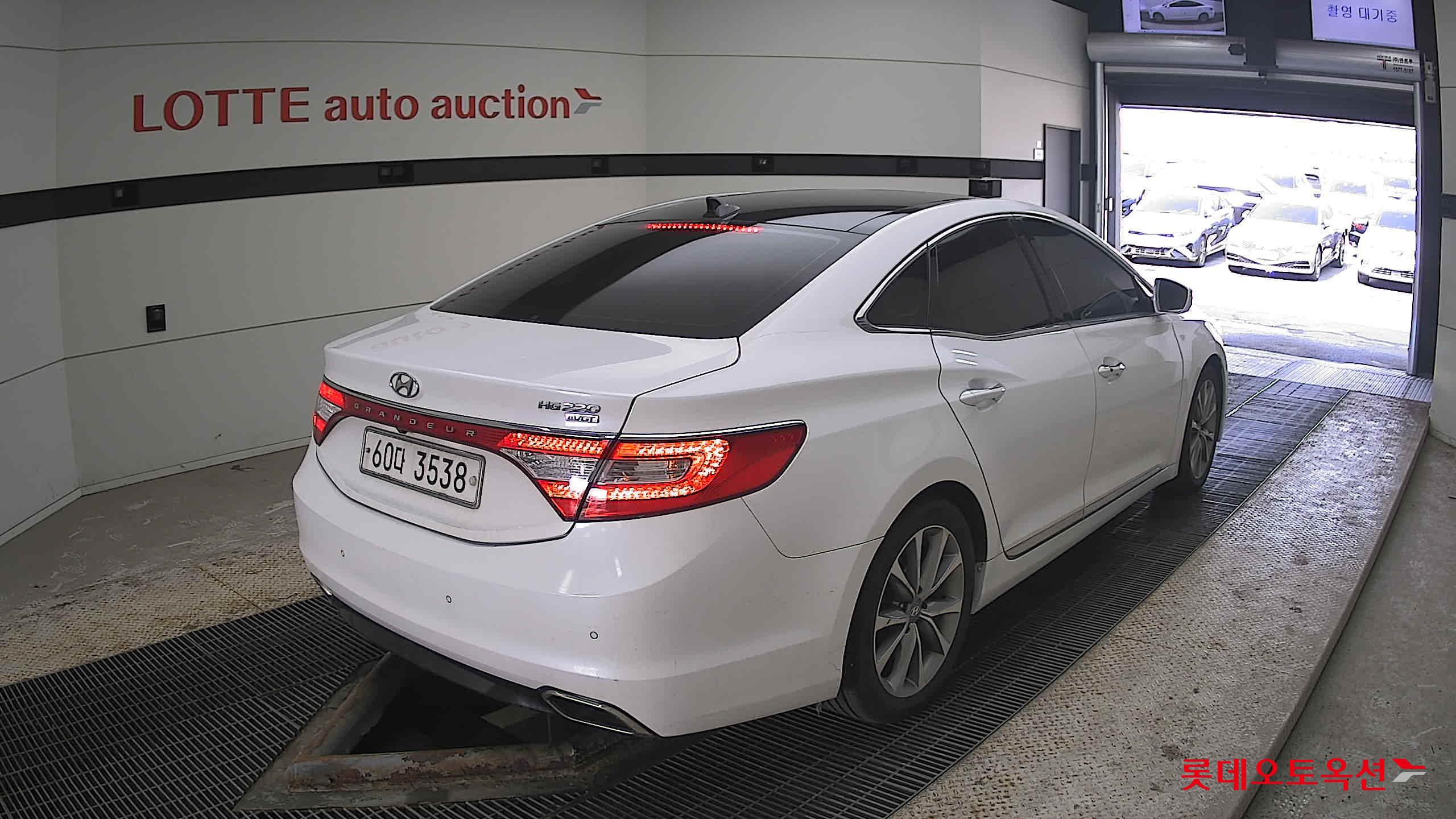 هيونداي جرانجر 2015 - صورة 5