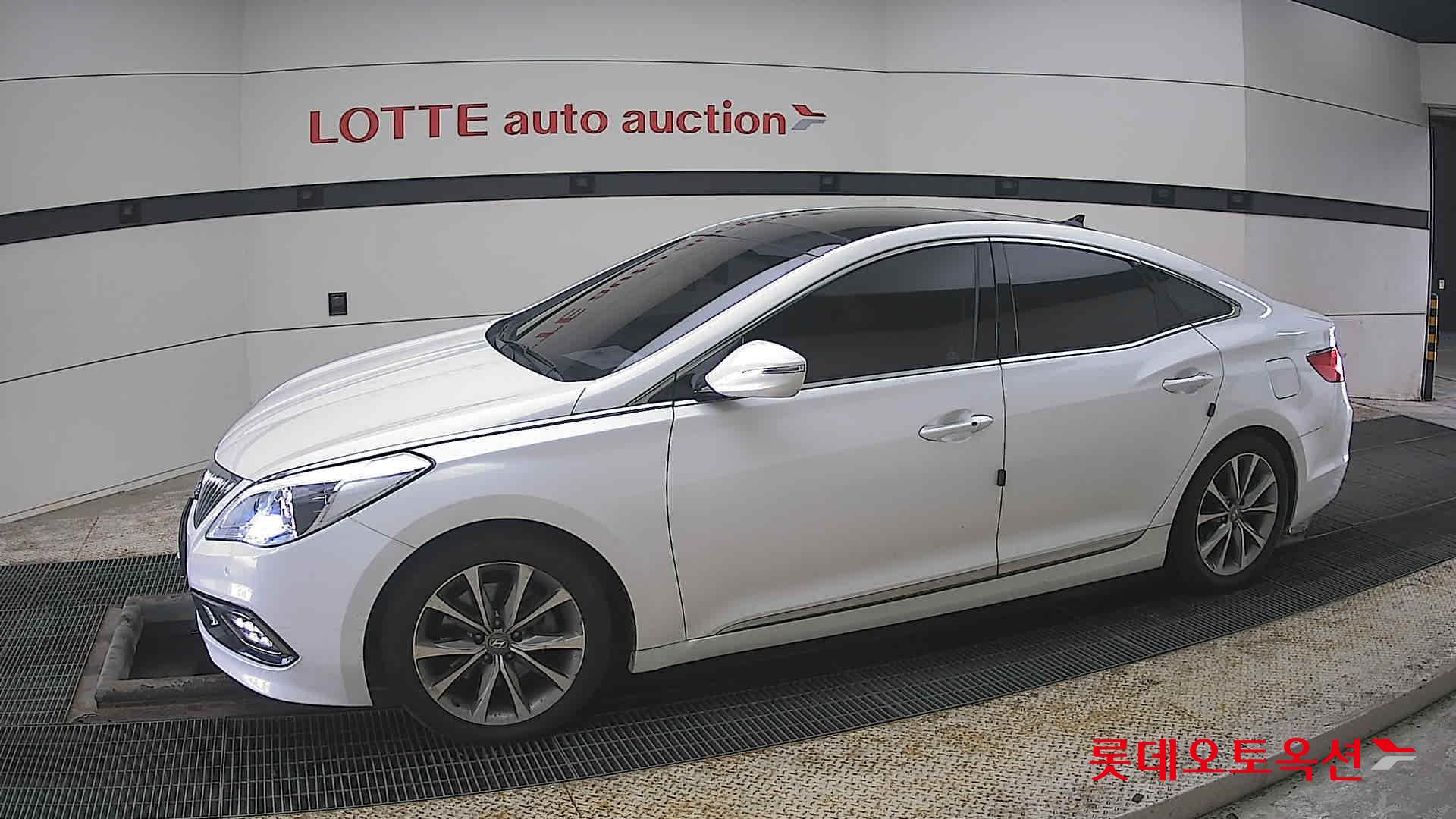 هيونداي جرانجر 2015 - صورة 12