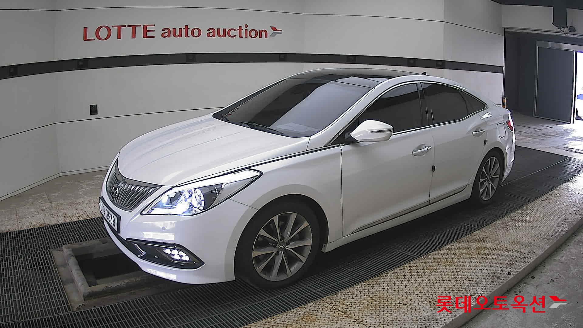 هيونداي جرانجر 2015 - صورة 11