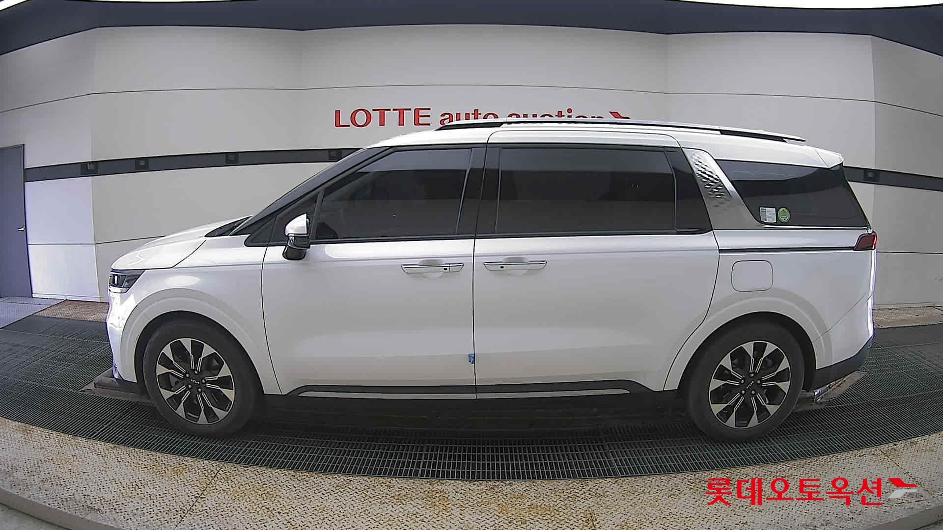 Kia Carnival Limousine id 3822978 из Кореи 7