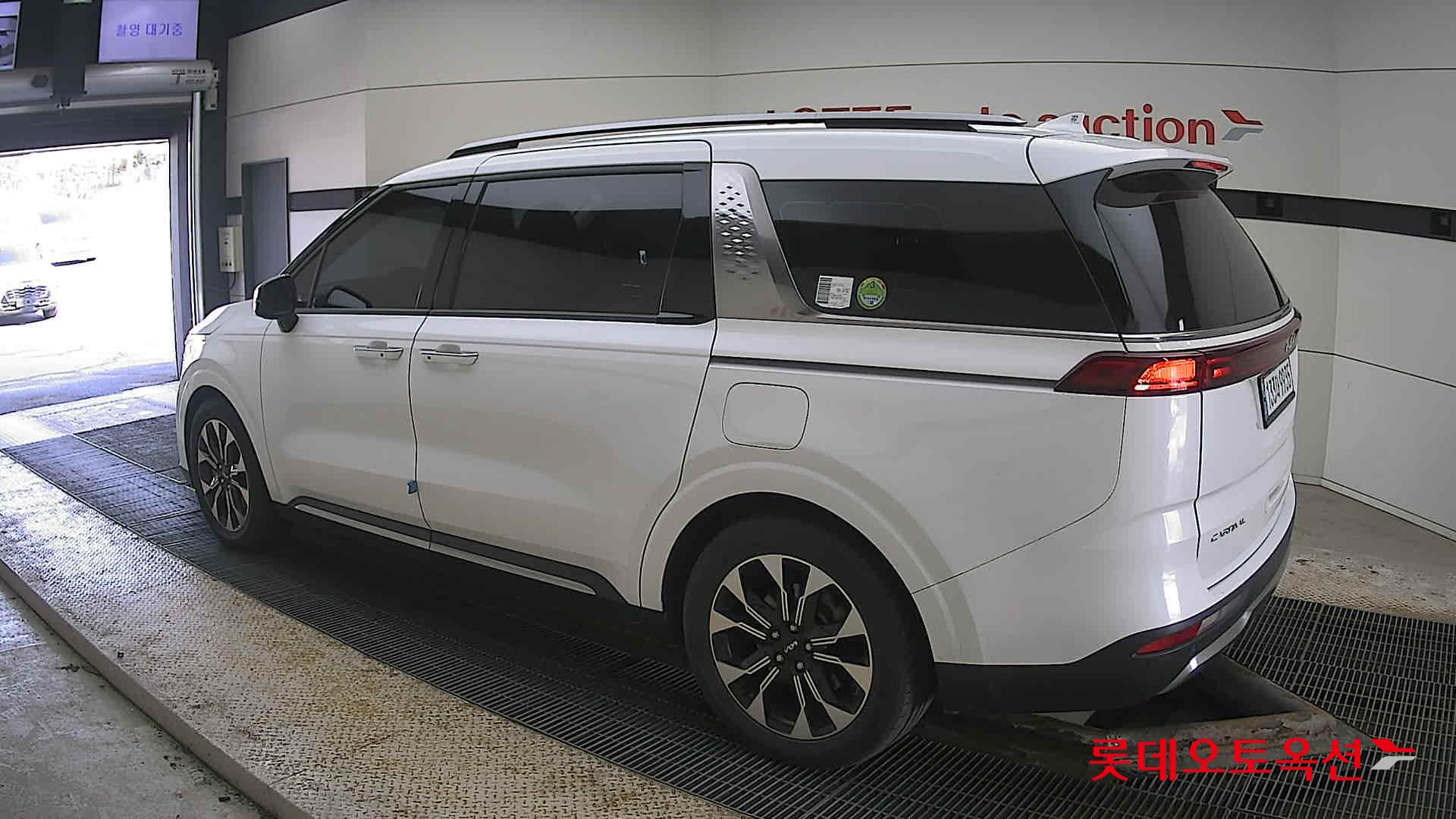 Kia Carnival Limousine id 3822978 из Кореи 10