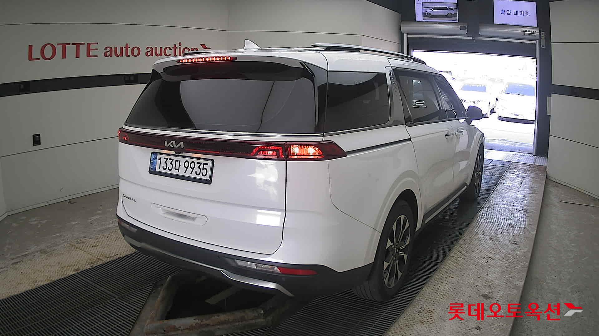 Kia Carnival Limousine id 3822978 из Кореи 20