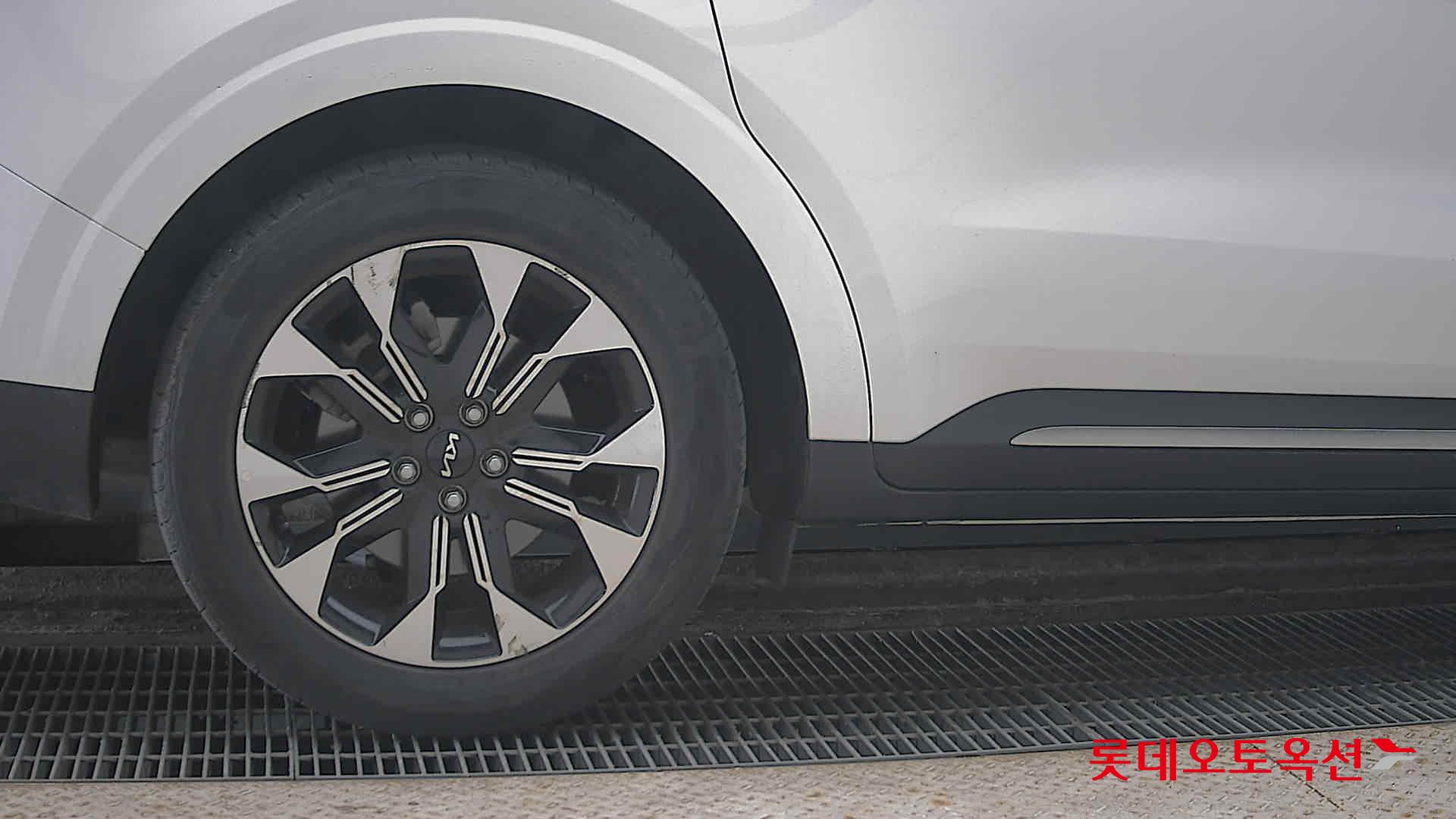 Kia Carnival Limousine id 3822978 из Кореи 24