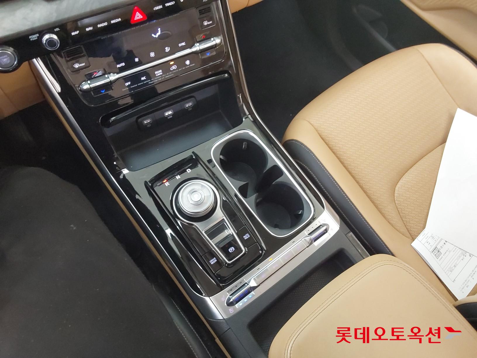 Kia Carnival Limousine id 3822978 из Кореи 33