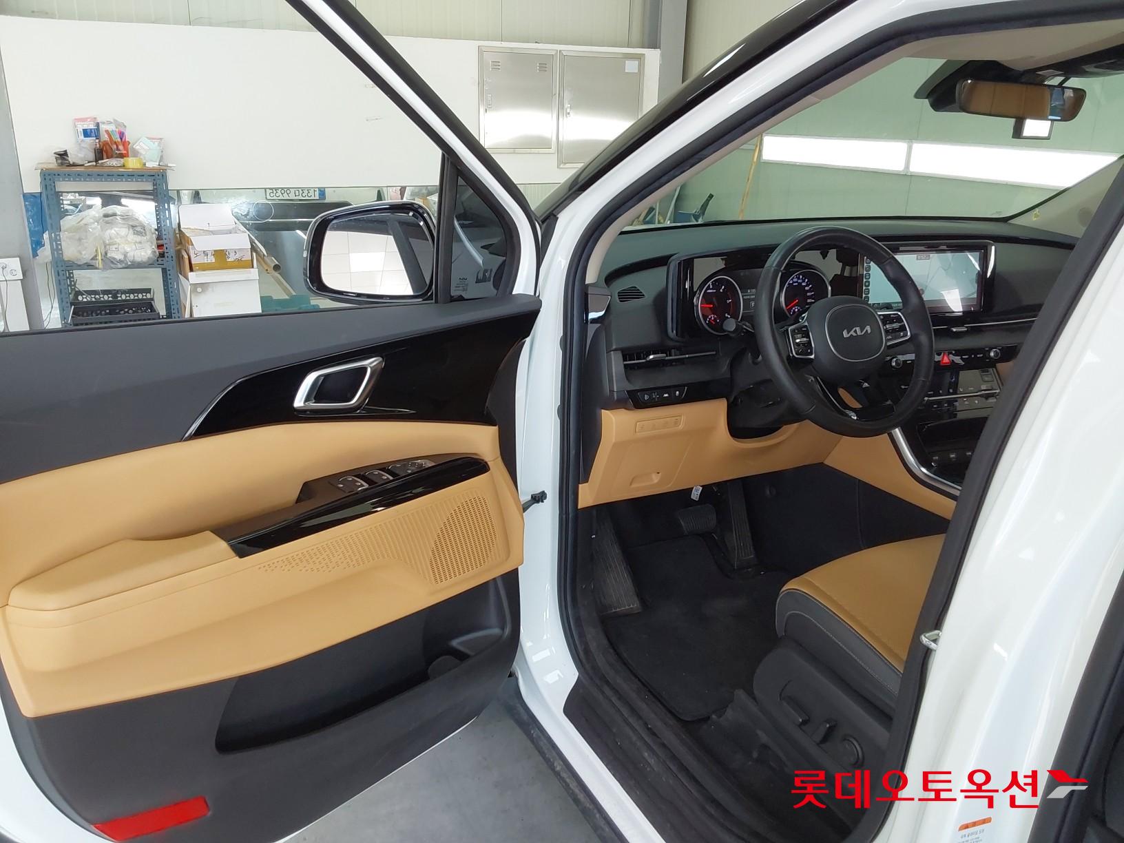 Kia Carnival Limousine id 3822978 из Кореи 34