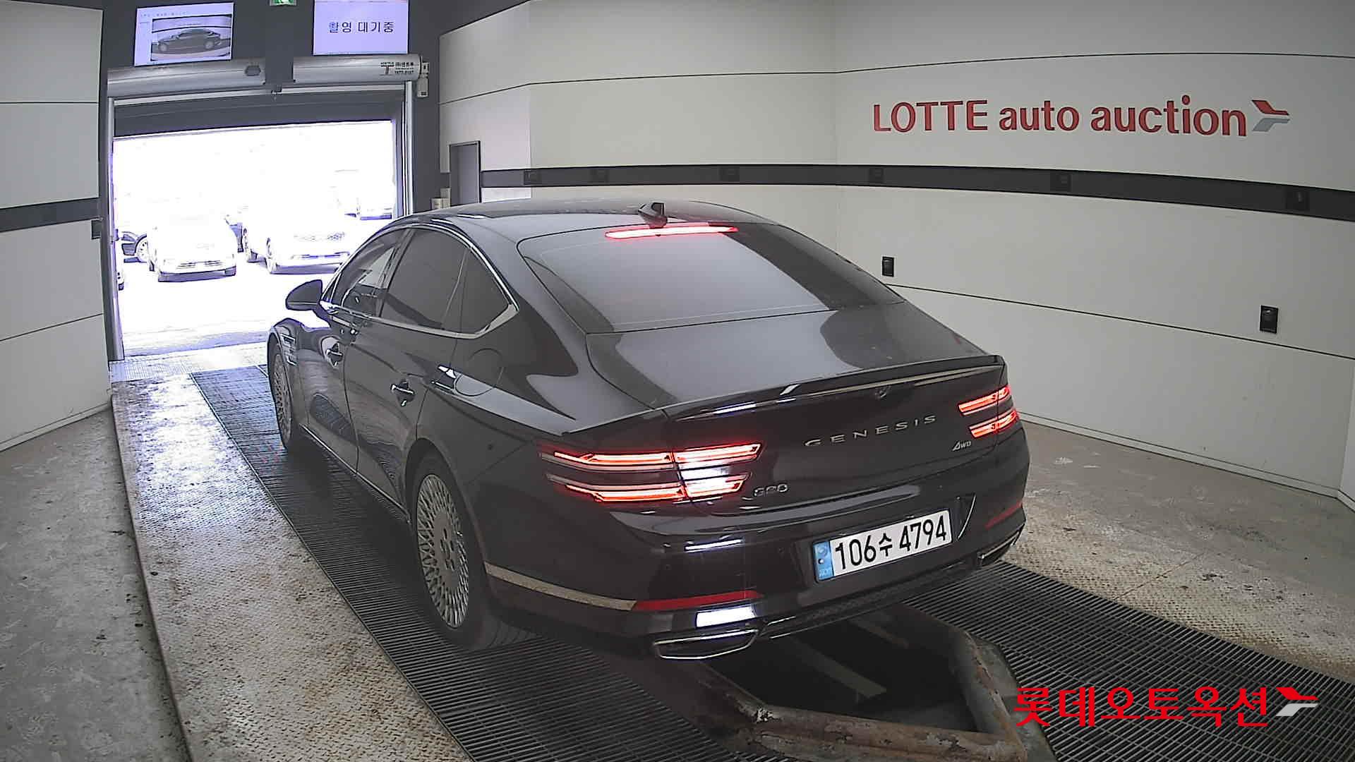 Genesis G80 2022 - Image 16