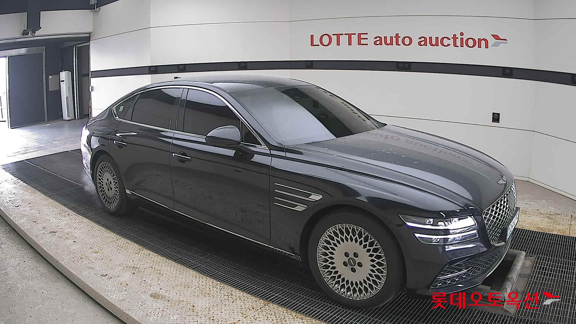 Genesis G80 2022 - Image 23