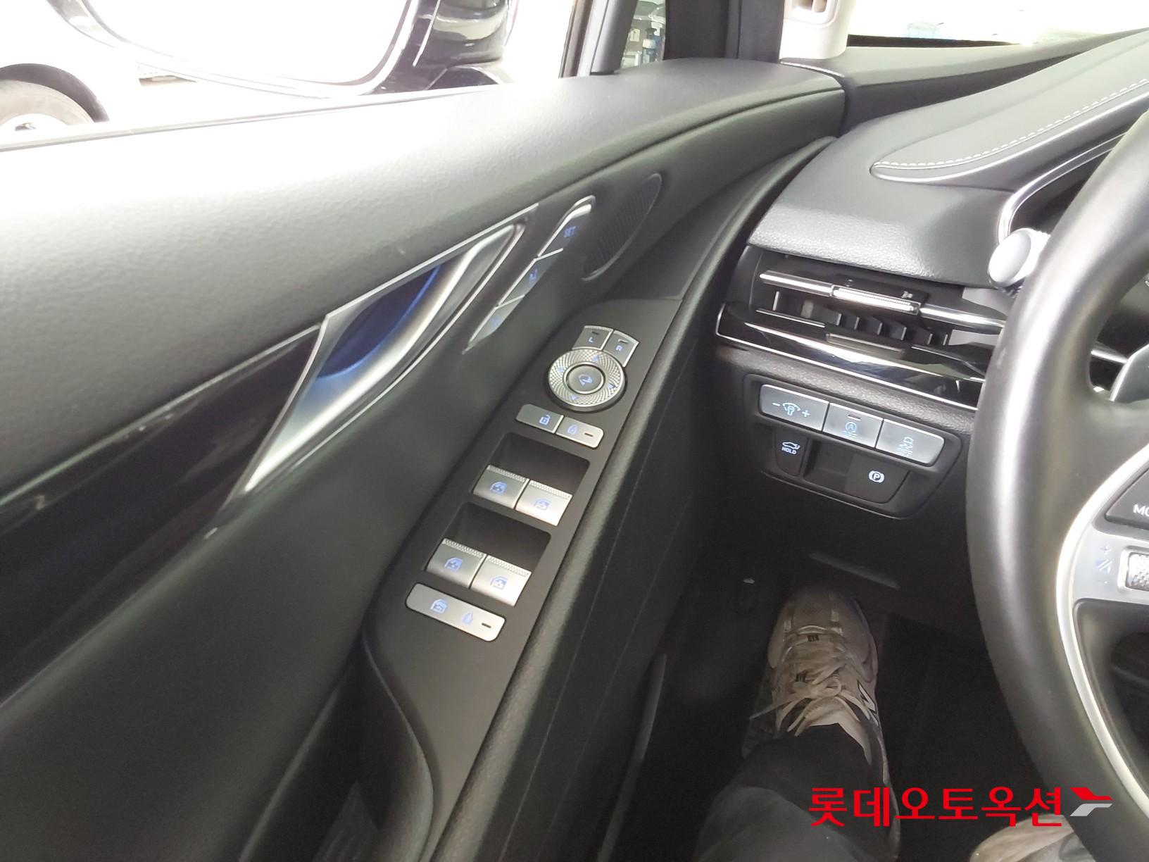 Genesis G80 2022 - Image 29