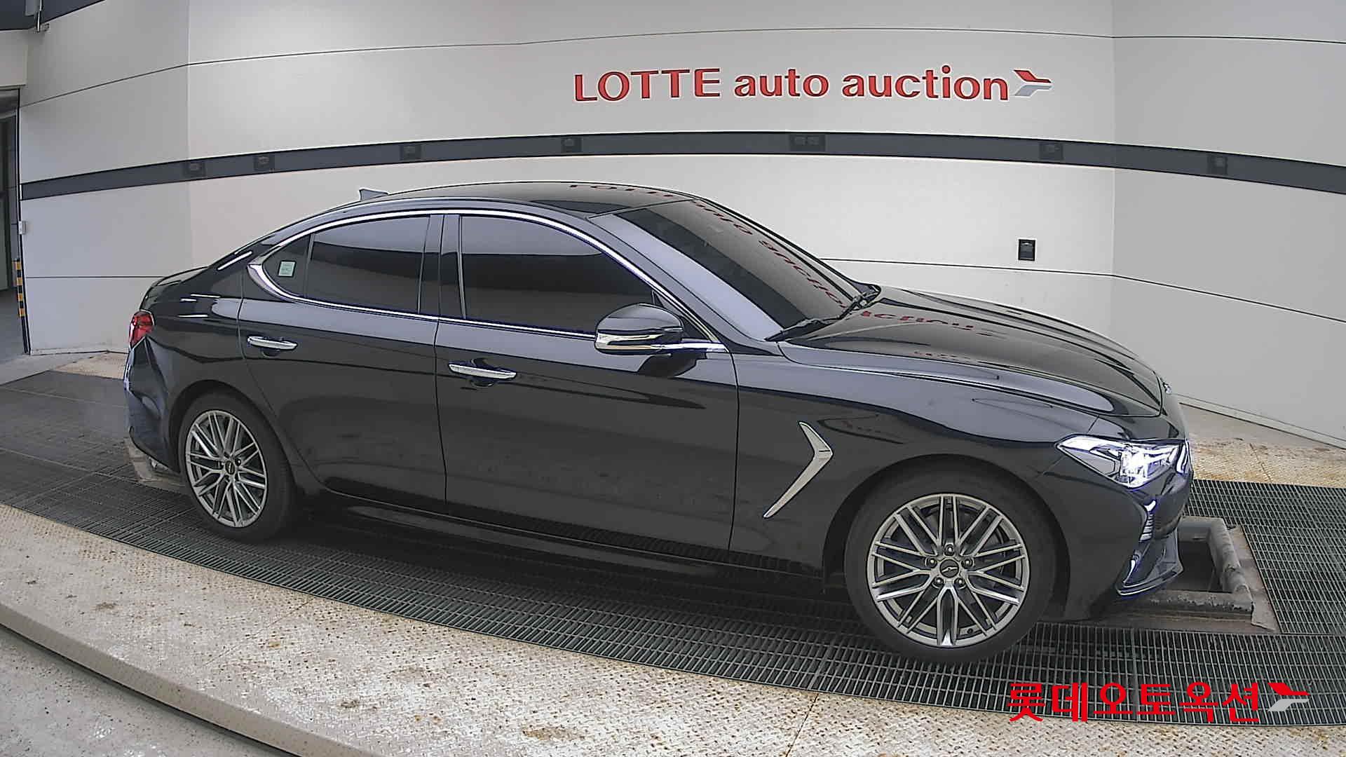 Hyundai G70 id 3816329 из Кореи 17