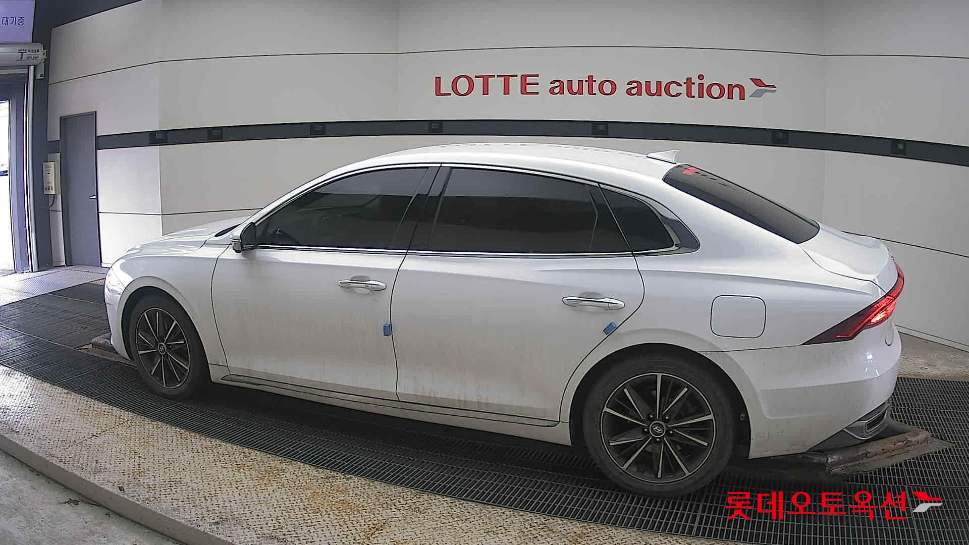 Hyundai Grandeur id 3822880 из Кореи 11