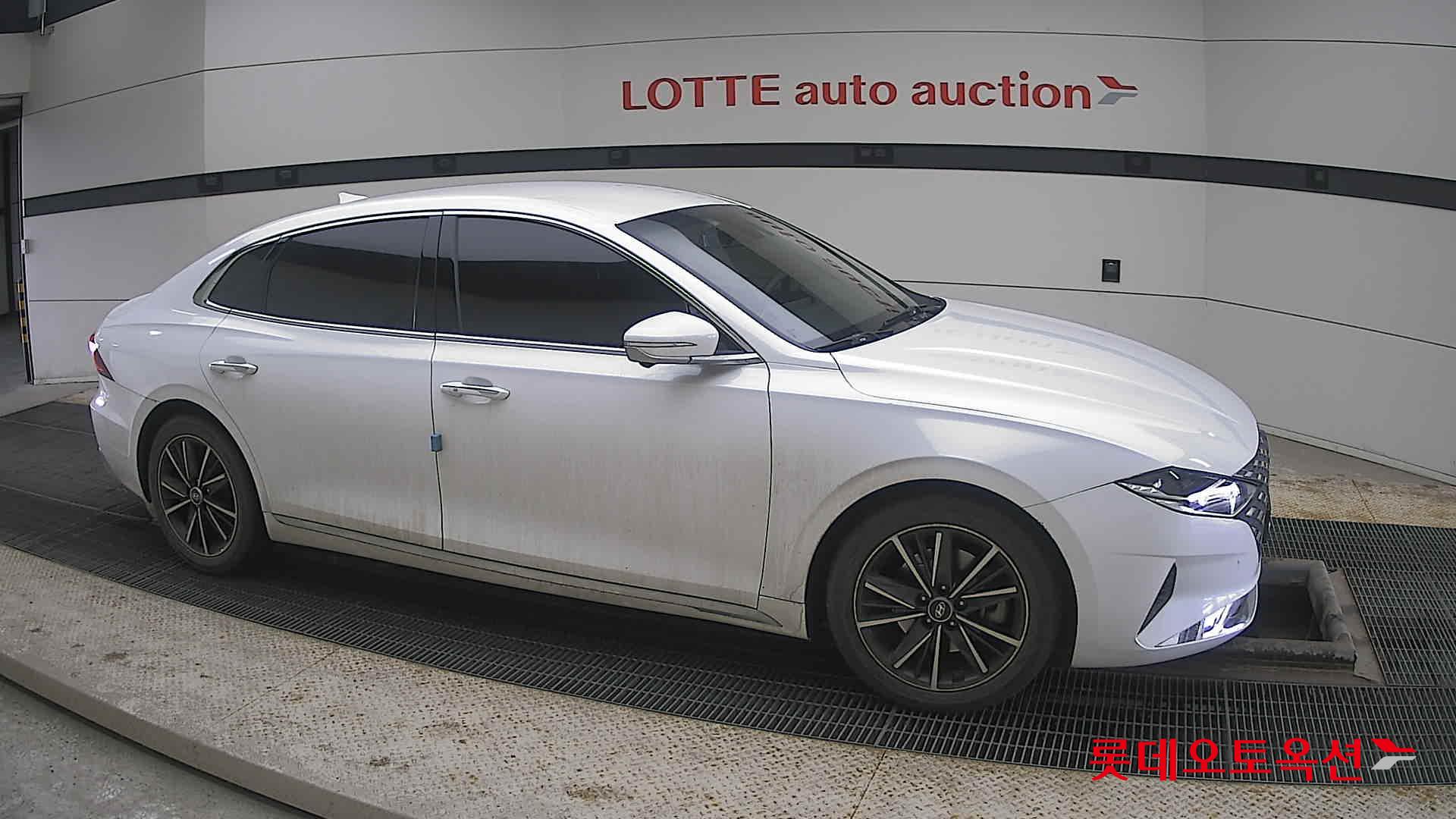 Hyundai Grandeur id 3822880 из Кореи 17