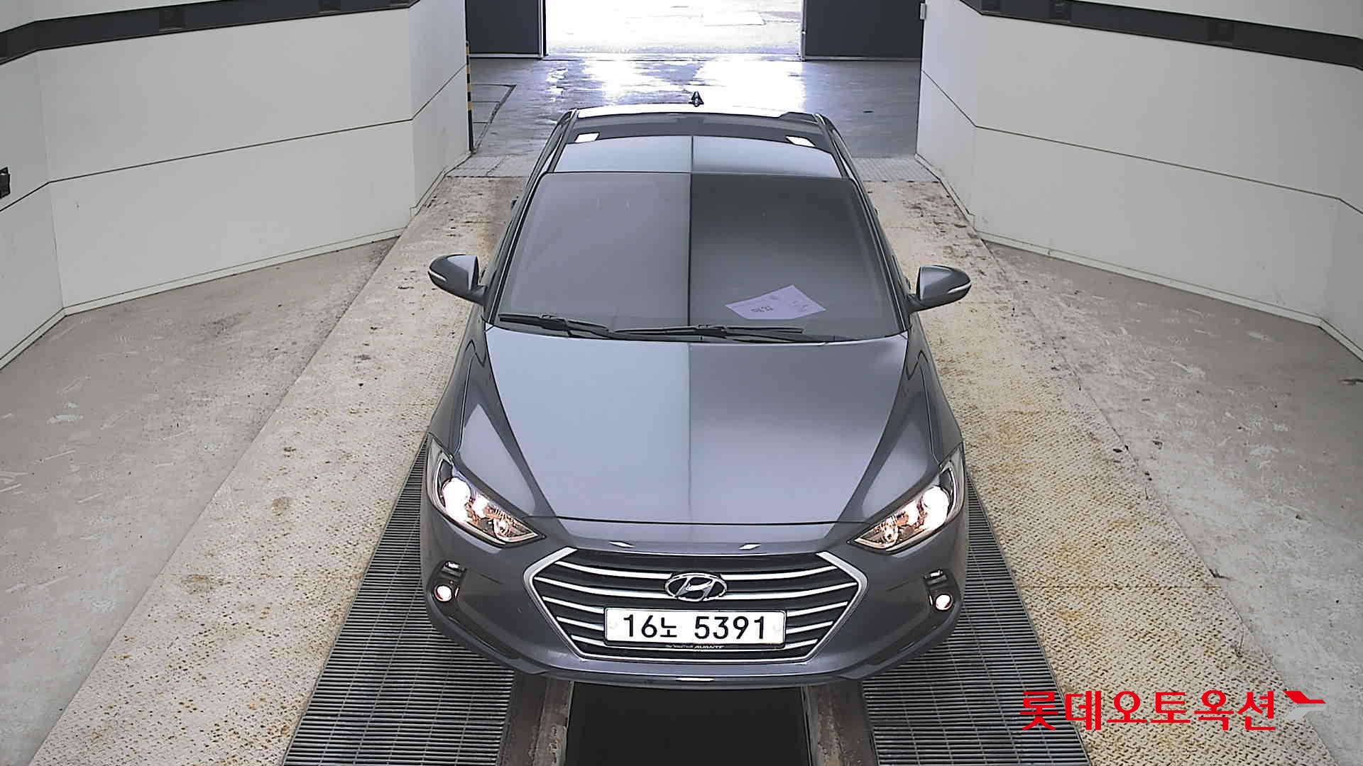 Hyundai Avante id 3809915 из Кореи 8