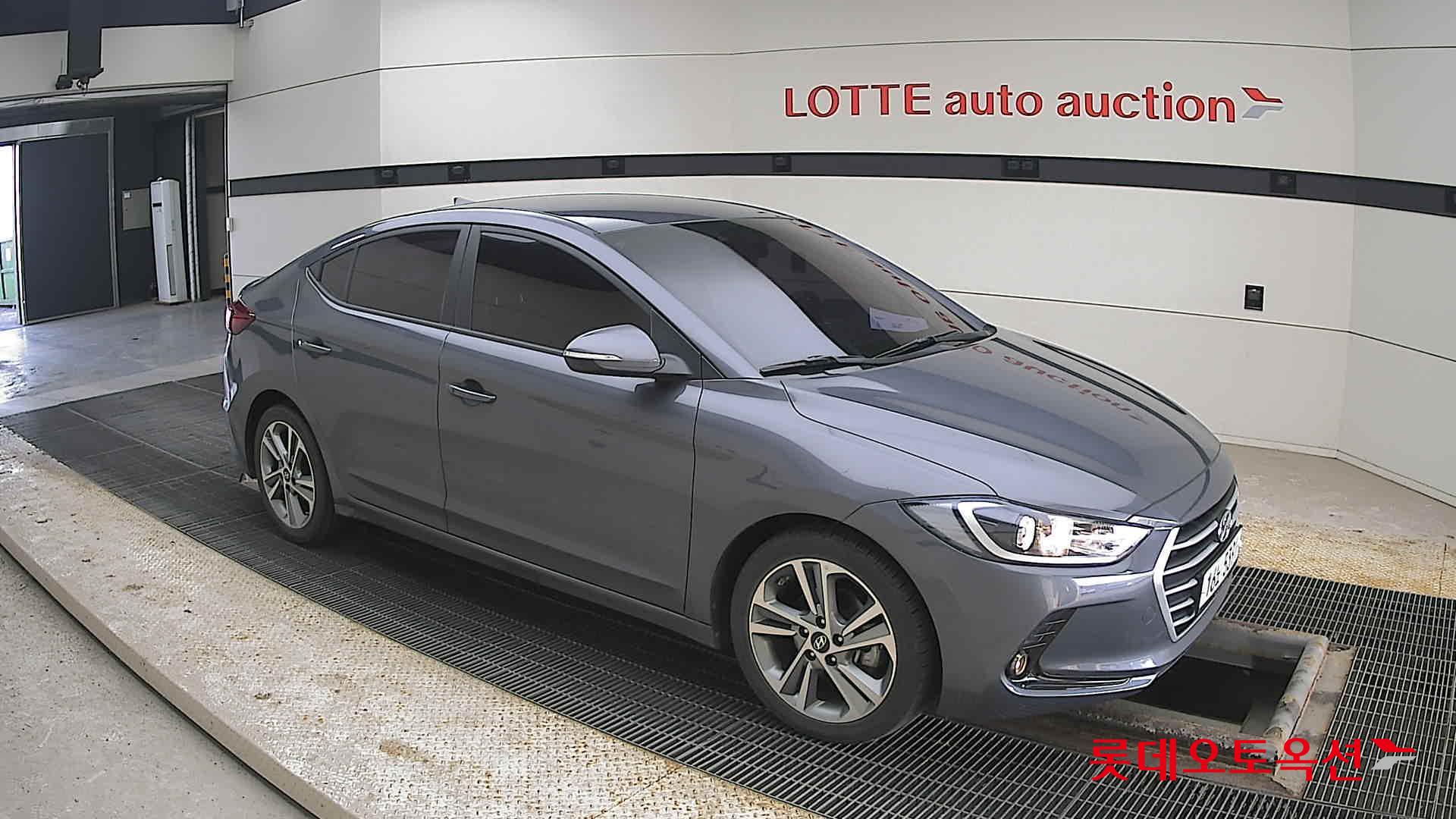 Hyundai Avante id 3809915 из Кореи 16