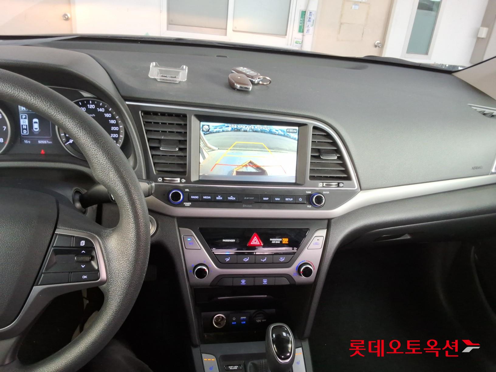 Hyundai Avante id 3809915 из Кореи 32