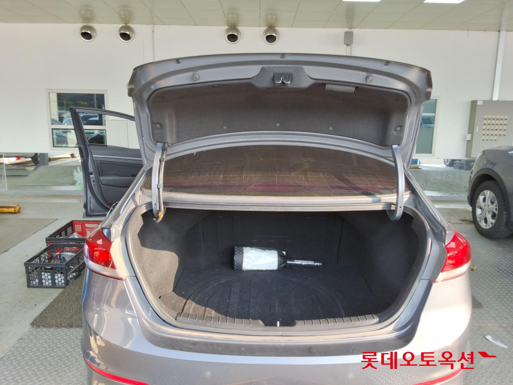 Hyundai Avante id 3809915 из Кореи 37