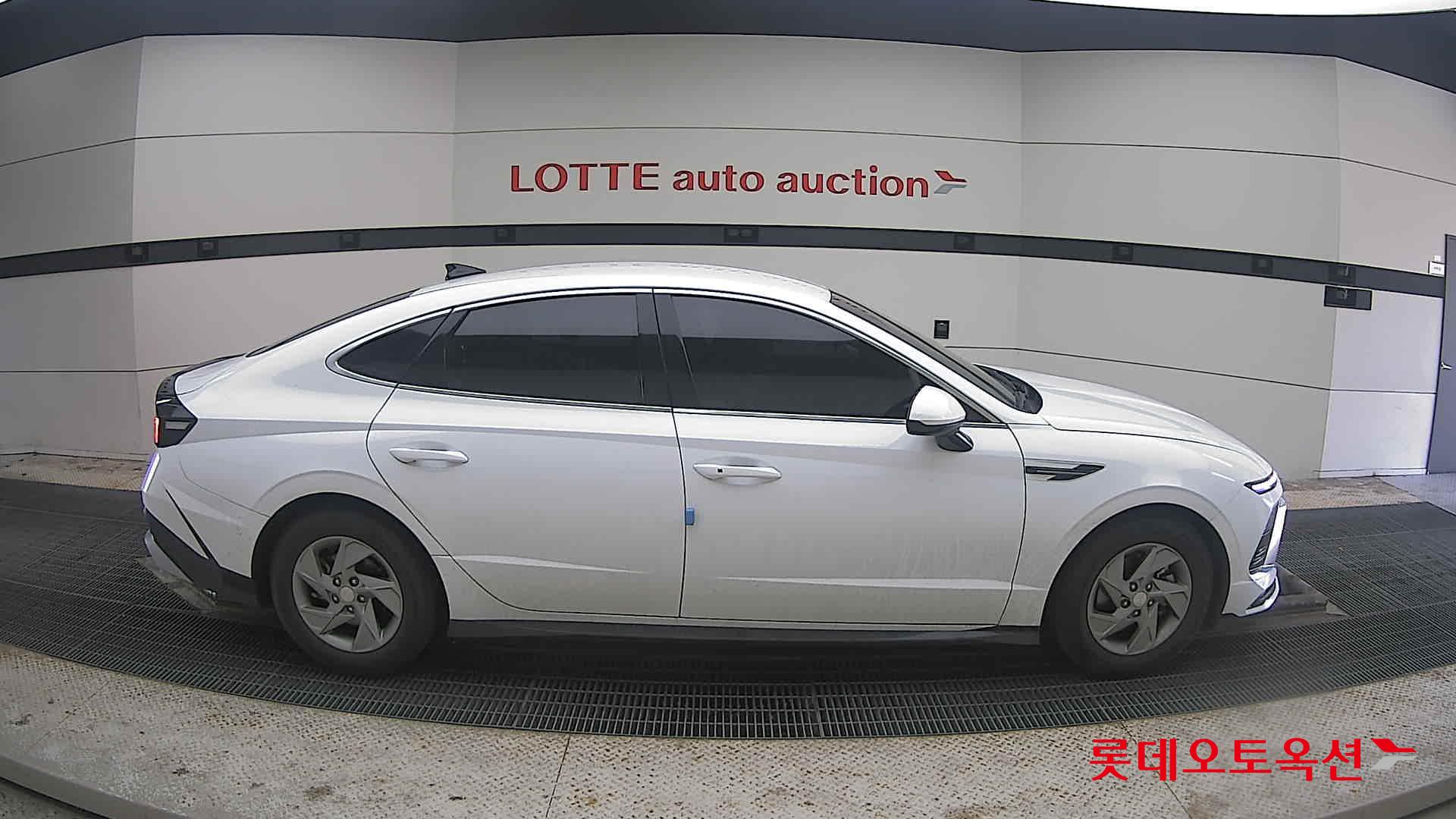 Hyundai Sonata 2024 Белый из Кореи, фото 3