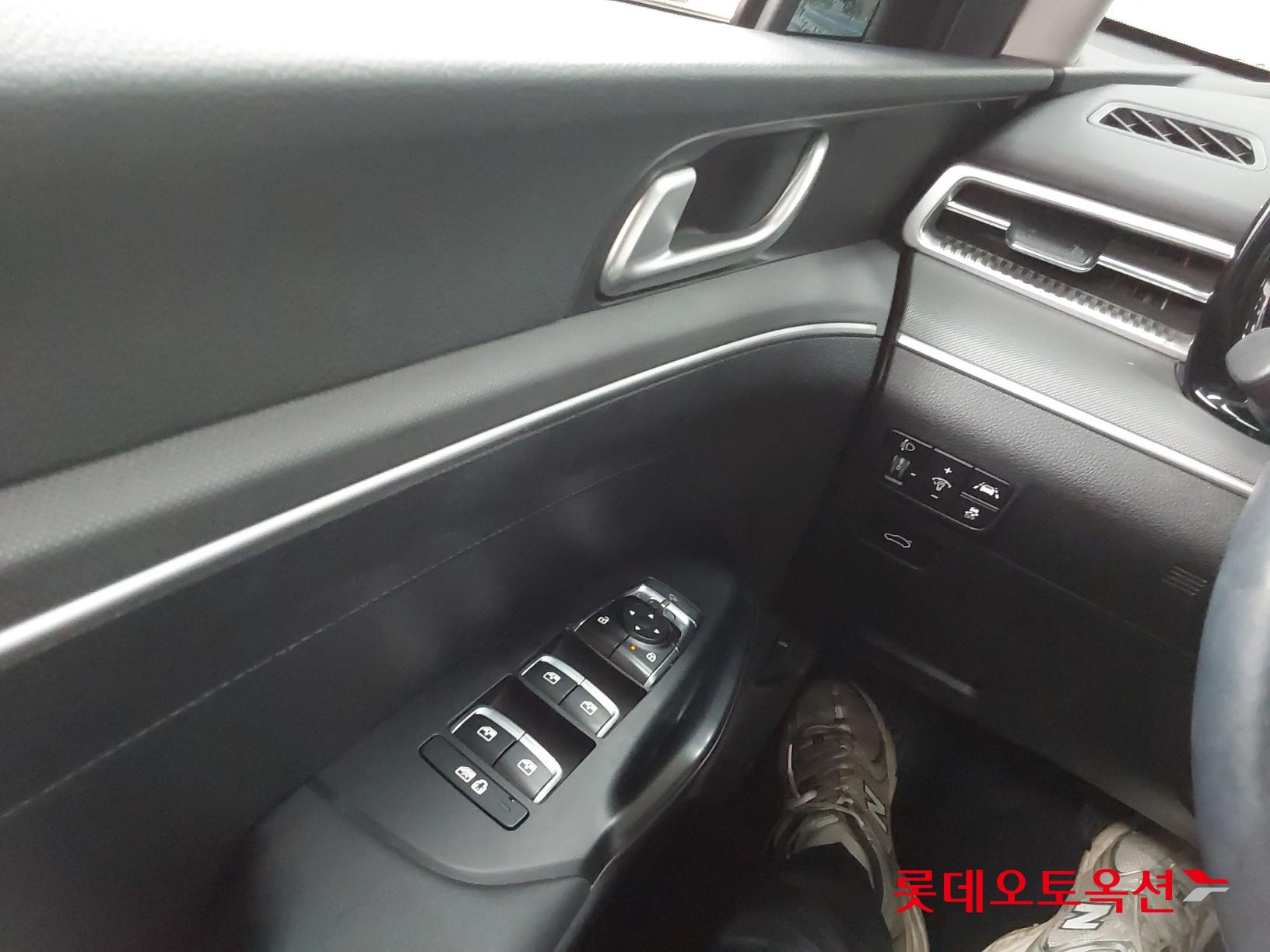 Kia K5 id 3809980 из Кореи 28