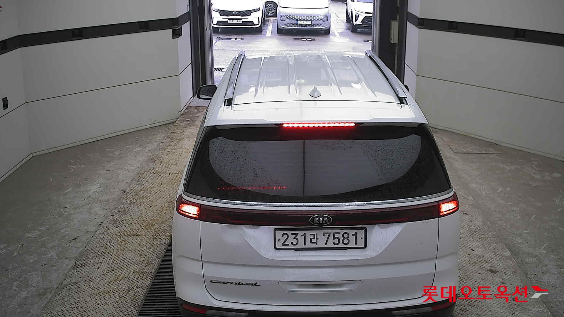 Kia Carnival 2021 Белый из Кореи, фото 5