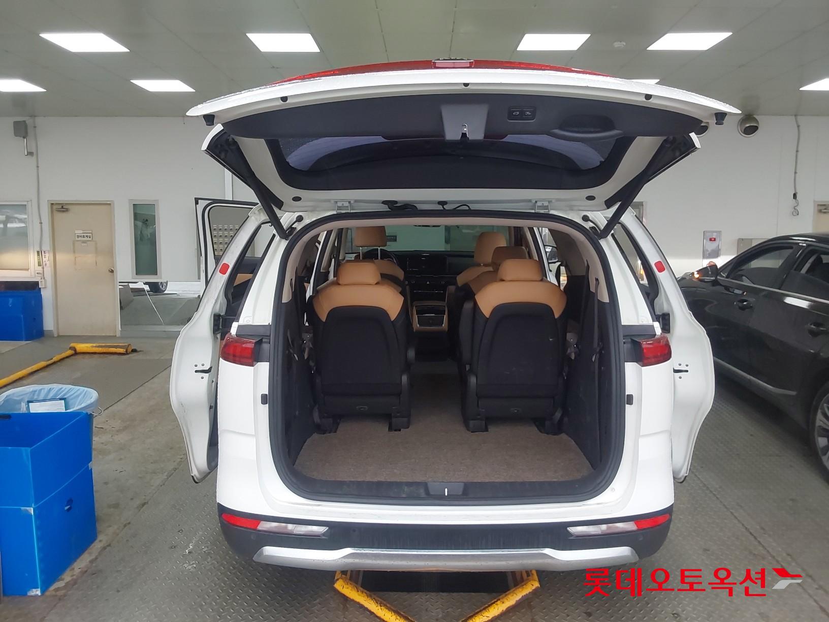 Kia Carnival id 3809970 из Кореи 37