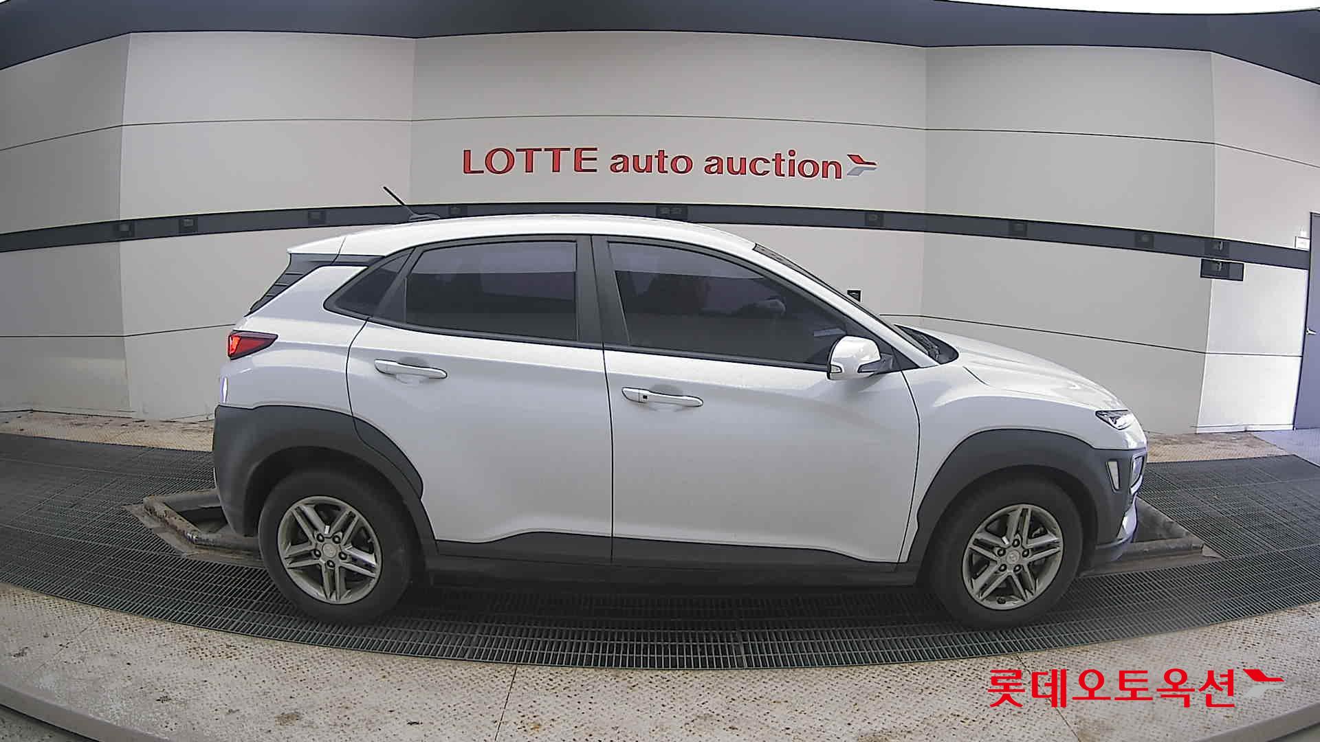 Hyundai Kona 2018 Белый из Кореи, фото 3